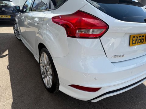 Ford Focus 1.5 TDCi ST-Line Euro 6 (s/s) 5dr 41