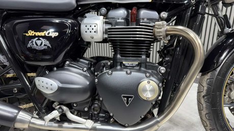 Triumph Street 900 2018 ONLY 7K LONG MOT MODERN RETRO 900CC 27