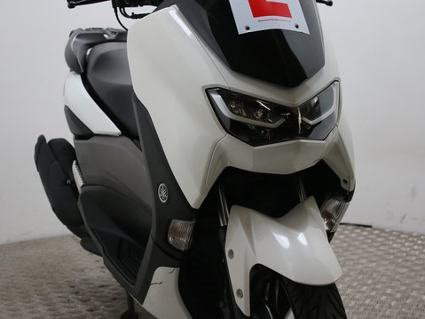 Yamaha Nmax 125 GPD125-A ABS 17
