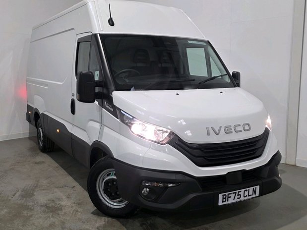 Iveco Daily Daily 35S14A8V H2 2.3 BUISNESS Van 3520L WB Hi-Matic 1