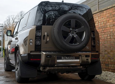 Land Rover Defender 110 X P400 27