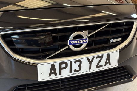 Volvo V40 2.0 T5 R-Design Pro Hatchback 5dr Petrol Auto Euro 6 (s/s) (245 ps) 22