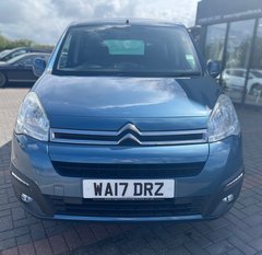 Citroen Berlingo Multispace 1.6 BlueHDi Feel Multispace MPV Wheel Chair Ramp 4