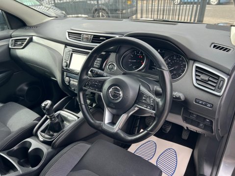 Nissan Qashqai 1.2 DIG-T N-Connecta Euro 6 (s/s) 5dr 18