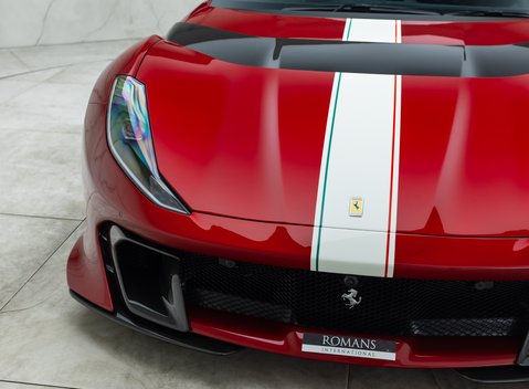 Ferrari 812 Competizione 30