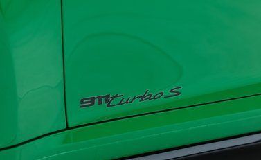 Porsche 911 Turbo S (992) 37