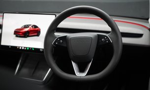 Tesla Model Y RWD Standard Range Ultra Red GROK AI Rear Screen Heated & Vented Seats VATQ 11