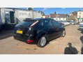 Ford Focus 1.6 TDCi DPF Titanium Hatchback 5dr Diesel Manual (115 g/km, 108 bhp) 6