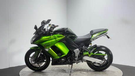 Kawasaki Z1000 SX 2011 29k Extras Included New Mot Serviced 1000cc sports tourer 4
