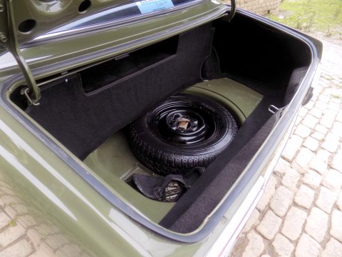 Datsun 510 1400 Bluebird 21