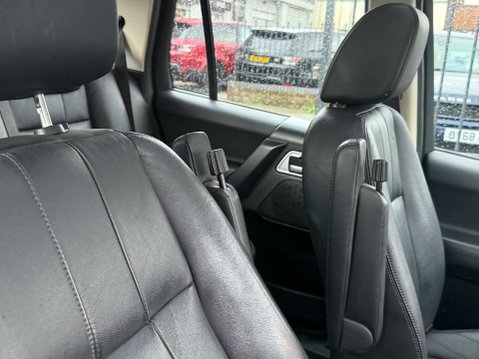 Land Rover Freelander 2.2 Freelander HSE TD4 4WD 5dr 9