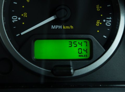 Land Rover Defender 110 HERITAGE 25