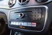 Mercedes-Benz GLA 1.6 GLA200 AMG Line (Premium) 7G-DCT Euro 6 (s/s) 5dr 13
