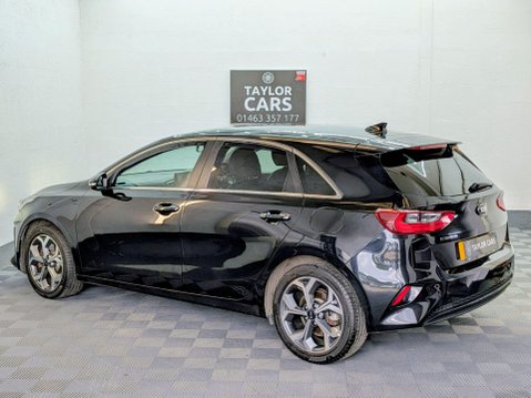 Kia Ceed 1.6 CRDi 3 DCT Euro 6 (s/s) 5dr 8