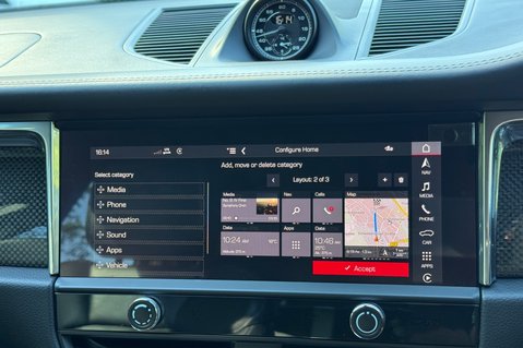 Porsche Macan GTS PDK - PAN ROOF -BOSE -360 CAMS -MEMORY PK - CRAYON 59