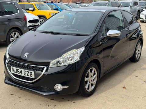 Peugeot 208 1.2 VTi PureTech Style Euro 5 3dr 5