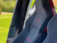 Volkswagen Golf GTI CLUBSPORT TSI DSG 28