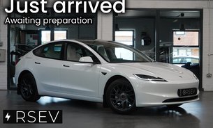 Tesla Model 3 LONG RANGE AWD Enhanced Autopilot with Auto Park & Summon White Interior  1