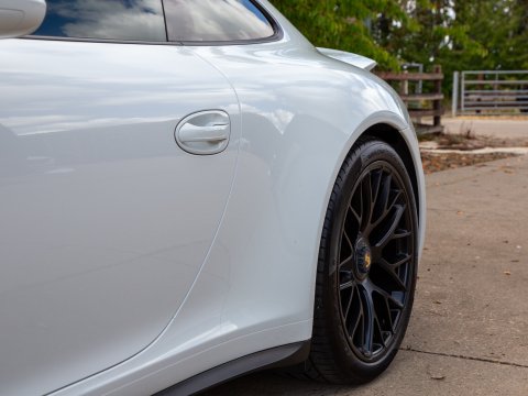 Porsche 911 CARRERA GTS PDK 21