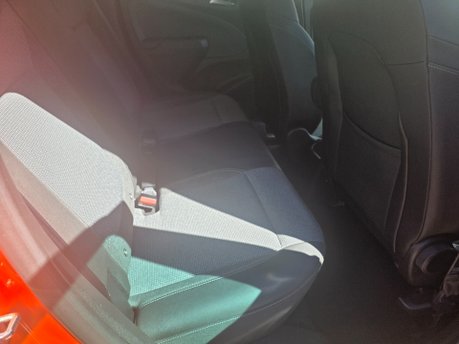 Vauxhall Crossland ELITE ONLY 21,000 MILES FROM NEW 10