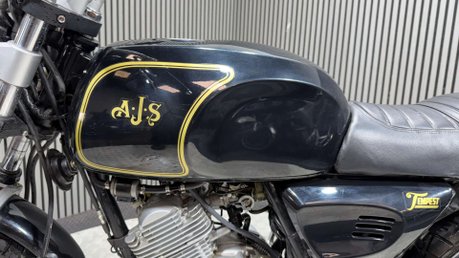 Ajs Tempest 2020 19K MODERN RETRO BIKE 125CC 1 FORMER OWNER 19