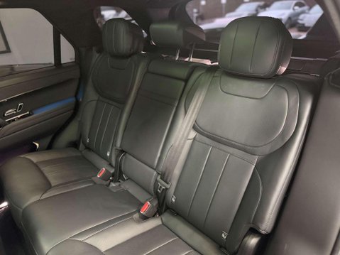 Land Rover Range Rover Sport 3.0 P400 MHEV Autobiography SUV 5dr Petrol Auto 4WD Euro 6 (s/s) (400 ps) 44