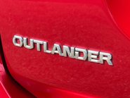 Mitsubishi Outlander EXCEED 20