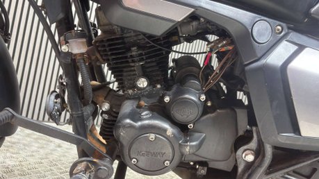 Keeway K-Light 125 2021 9K RUNNING PROJECT BIKE SPARES OR REPAIR CRUISER 125CC 20