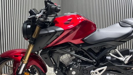 Honda CB 2024 ONLY 3K EXCELLENT CONDITION WARRANTY 125CC 27