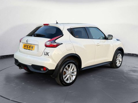 Nissan Juke 1.6 Juke N-Connecta CVT 5dr 5