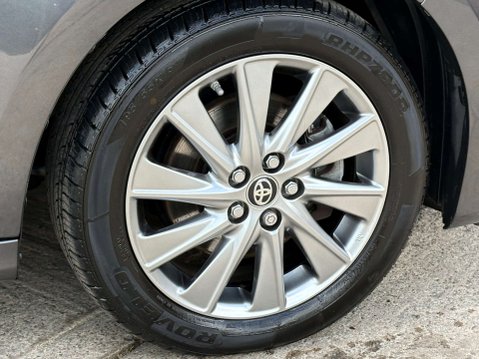 Toyota Yaris 1.5 Yaris Icon HEV CVT 5dr 12