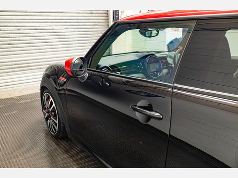 Mini Hatch 2.0 John Cooper Works Steptronic Euro 6 (s/s) 3dr 91