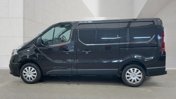 Renault Trafic SWB L1H1 Low Roof Business Plus SL28 Air Con Sensors EURO 6 NO VAT 7
