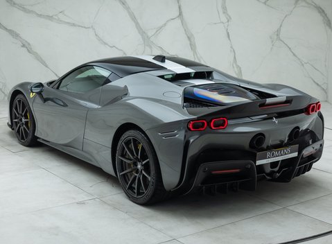 Ferrari SF90 Stradale ASSETTO FIORANO 12