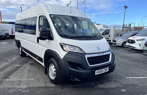 Peugeot Boxer PEUGEOT BOXER 440 L4H2 BLUE 17 SEATER MINIBUS