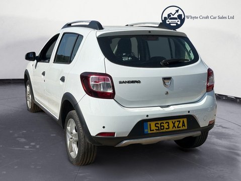 Dacia Sandero Stepway 0.9 TCe Laureate Euro 5 5dr 5