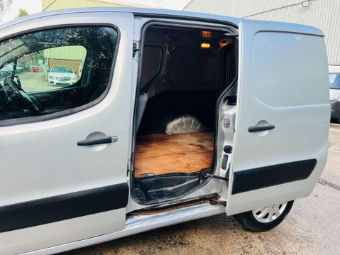 Citroen Berlingo 1.6 HDi 625 Enterprise L1 5dr (Euro 5) 27