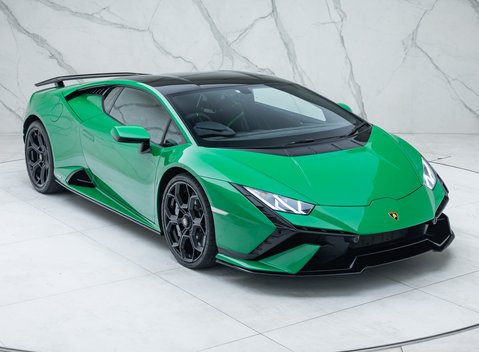 Lamborghini Huracan Tecnica 11