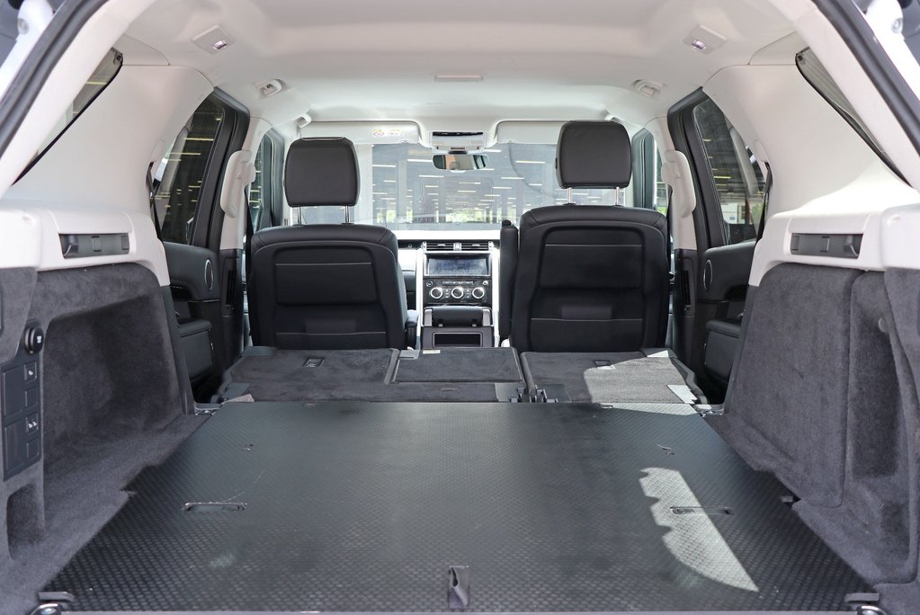 Discovery 5 Commercial 4