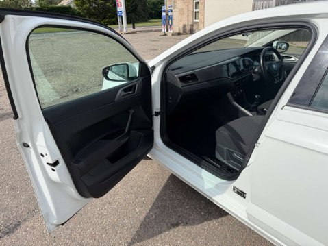 Volkswagen Polo 1.0 Polo SE TSi 5dr 21