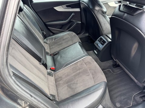 Audi A4 2.0 TDI ultra S line S Tronic Euro 6 (s/s) 5dr 49