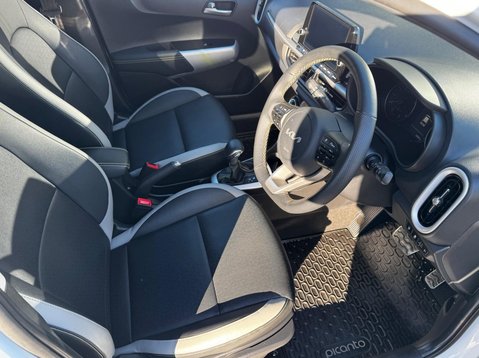 Kia Picanto X-LINE S 36