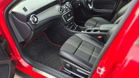 Mercedes-Benz GLA 1.6 GLA180 GPF Urban Edition SUV 5dr Petrol 7G-DCT Euro 6 (s/s) (122 ps) 31