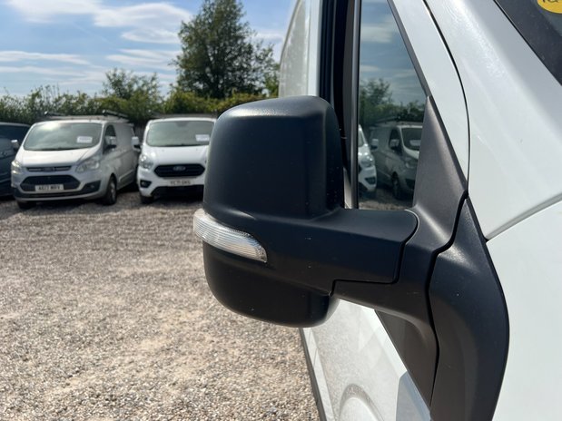Maxus Deliver 9 MWB L2H3 High Roof Air Con Sensors EURO 6 NO VAT 18