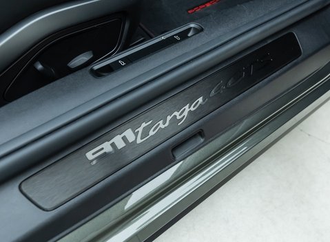 Porsche 911 Targa 4 GTS (992) 23