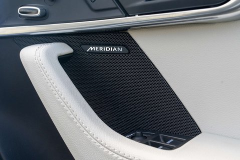 Jaguar F-Type F-Type I4 R-Dynamic 14