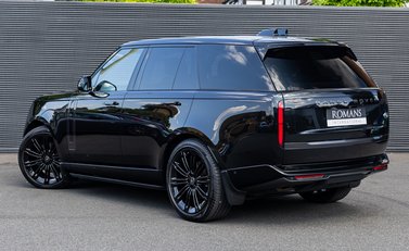 Land Rover Range Rover D350 FIRST EDITION 4