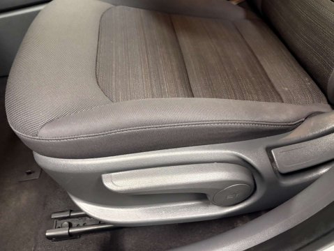 Hyundai IONIQ 1.6 IONIQ Premium FHEV Semi-Auto 5dr 48