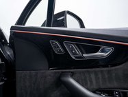 Audi Q7 3.0 Q7 Black Edition 55 TFSI MHEV Quattro Auto 4WD 5dr 12