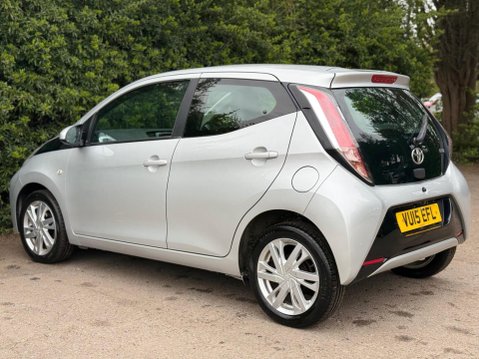 Toyota Aygo 1.0 VVT-i x-pression Euro 5 5dr Euro 5 6